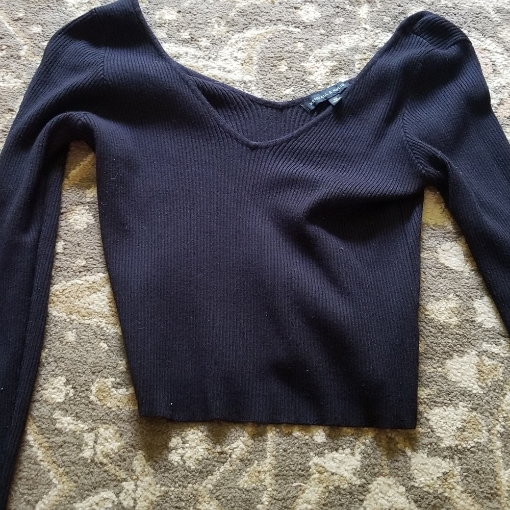 Kendall and kylie long sleeve crop top